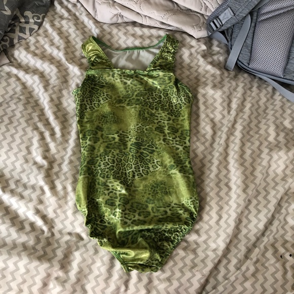 gk elite gymnastics leotard - Picture 2 of 3